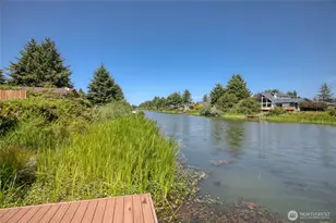 420 Point Brown Ave SE, Ocean Shores, WA 98569 - Photo 4