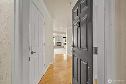 1300 Peace Portal Drive #106, Blaine, WA 98230 - Photo 4