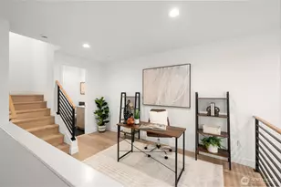 222 D 10th Ave E, Seattle, WA 98102 - Photo 16