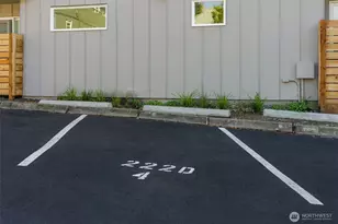 222 D 10th Ave E, Seattle, WA 98102 - Photo 22