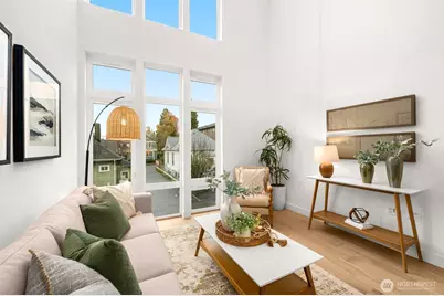 222 D 10th Avenue E, Seattle, WA 98102 - Photo 4