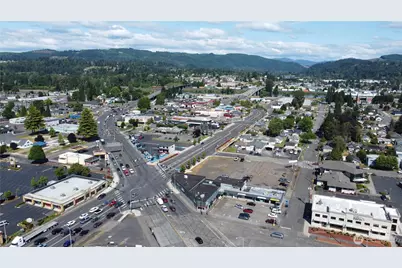 711 Vandercook Way #102, Longview, WA 98632 - Photo 2