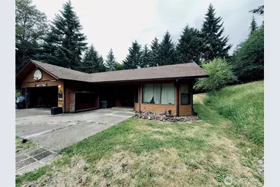 818 NW 359th Street, La Center, WA 98629 - Photo 1