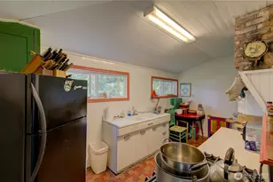 209 3rd St SE, Long Beach, WA 98631 - Photo 6