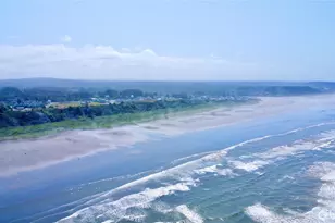 100 N 1st St, Pacific Beach, WA 98571 - Photo 4