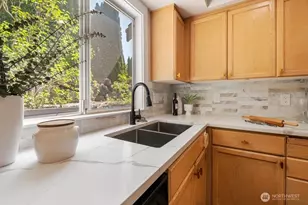 5309 Ridge Dr NE, Tacoma, WA 98422 - Photo 8