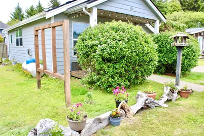 102 N 1st Street, Pacific Beach, WA 98571 - Photo 26