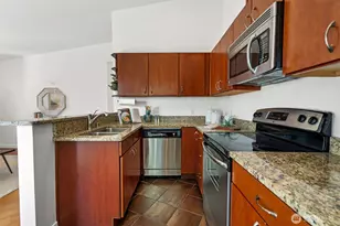 1125 N 93rd St, Seattle, WA 98103 - Photo 16