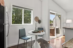 1125 N 93rd St, Seattle, WA 98103 - Photo 18
