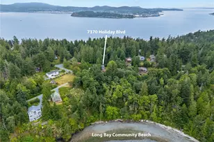 7370 Holiday Blvd, Anacortes, WA 98221 - Photo 32