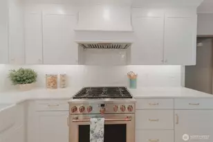 1325 SW 120th St, Burien, WA 98146 - Photo 10