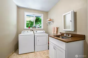 828 State Hwy 532, Camano Island, WA 98282 - Photo 26