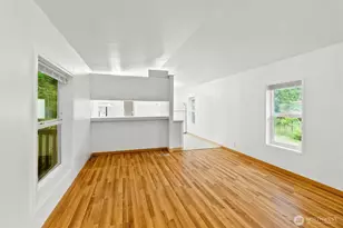 8363 Holly Ln, Maple Falls, WA 98266 - Photo 4