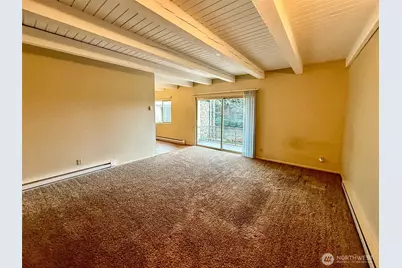 2222 Gilman Drive W, Seattle, WA 98119 - Photo 10