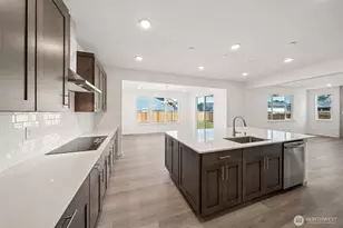 918 Lucas Ave, Buckley, WA 98321 - Photo 16