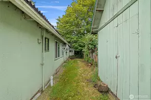 429 170th St S, Spanaway, WA 98387 - Photo 30