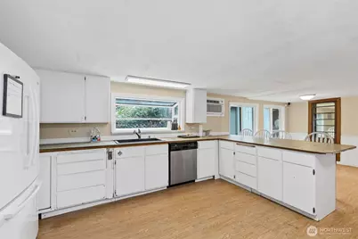 429 170th Street S, Spanaway, WA 98387 - Photo 6