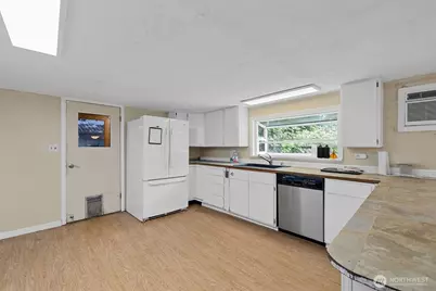 429 170th Street S, Spanaway, WA 98387 - Photo 8