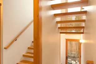 5707 NE 56th St, Seattle, WA 98105 - Photo 12