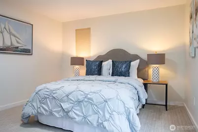 10761 Bill Point Crest NE, Bainbridge Island, WA 98110 - Photo 14