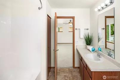 21638 SE 297th Street, Kent, WA 98042 - Photo 18