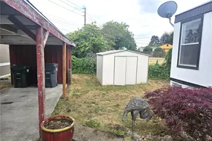 10302 Lakeview Ave SW, Lakewood, WA 98499 - Photo 6