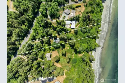 3384 S Smugglers Cove Road, Greenbank, WA 98253 - Photo 38