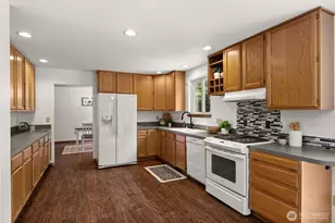 7207 Lakeside St SW, Olympia, WA 98512 - Photo 12