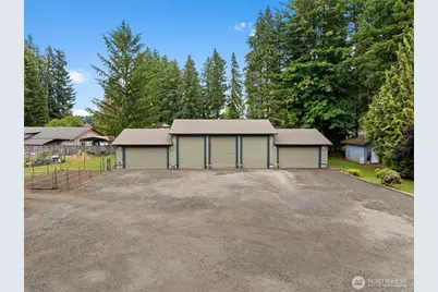 7207 Lakeside St SW, Olympia, WA 98512 - Photo 2