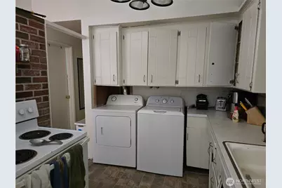 1208 NE Northgate Way, Seattle, WA 98125 - Photo 4