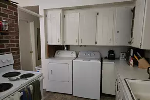 1208 NE Northgate Way, Seattle, WA 98125 - Photo 4