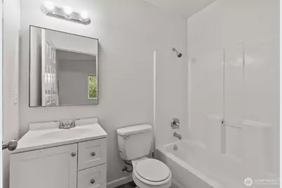 7023 16th Avenue SW, Seattle, WA 98106 - Photo 32