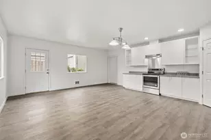 7023 16th Ave SW, Seattle, WA 98106 - Photo 6