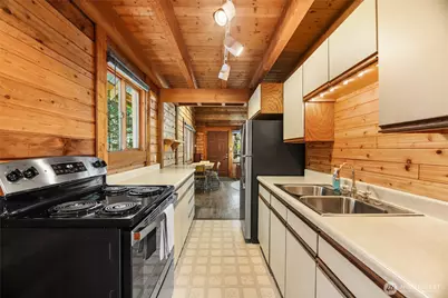 81 Snow Cabin Place, Snoqualmie Pass, WA 98068 - Photo 6