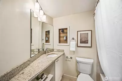 2360 43rd Ave E #404, Seattle, WA 98112 - Photo 16