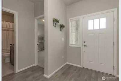 17704 128th Avenue Ct E, Puyallup, WA 98374 - Photo 4