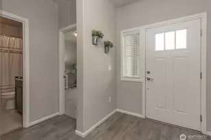 17704 128th Ave Ct E, Puyallup, WA 98374 - Photo 4