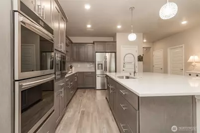 17704 128th Avenue Ct E, Puyallup, WA 98374 - Photo 8