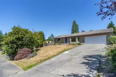 18552 15th Loop NE, Poulsbo, WA 98370 - Photo 2