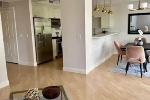 10047 Main St, Bellevue, WA 98004 - Photo 16