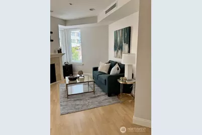 10047 Main Street #319, Bellevue, WA 98004 - Photo 6