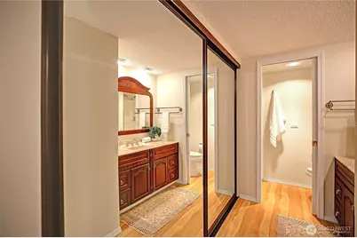 4641 W Lake Sammamish Parkway SE #F205, Issaquah, WA 98027 - Photo 18