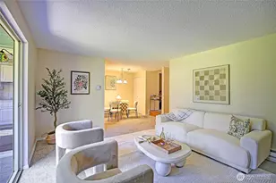 4641 W Lake Sammamish Pkwy SE, Issaquah, WA 98027 - Photo 8