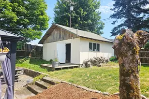 591 Division Ave, Morton, WA 98356 - Photo 8