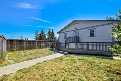 3204 D Avenue, Anacortes, WA 98221 - Photo 20