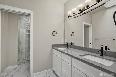 2225 124th Street SE, Everett, WA 98208 - Photo 10