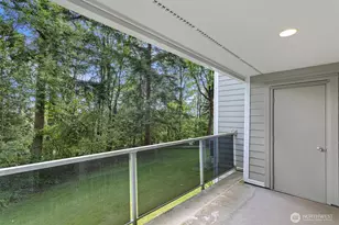 15734 NE 70th Ct, Redmond, WA 98052 - Photo 10