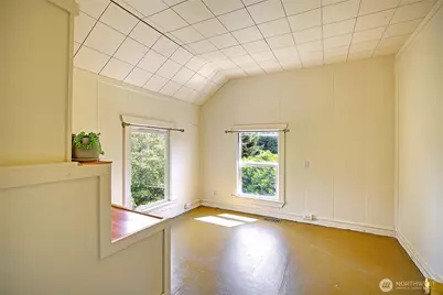 522 Chapman Road, Camano Island, WA 98282 - Photo 16