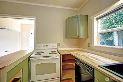 522 Chapman Road, Camano Island, WA 98282 - Photo 8