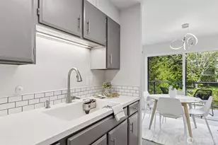 19414 Aurora Ave N, Shoreline, WA 98133 - Photo 8